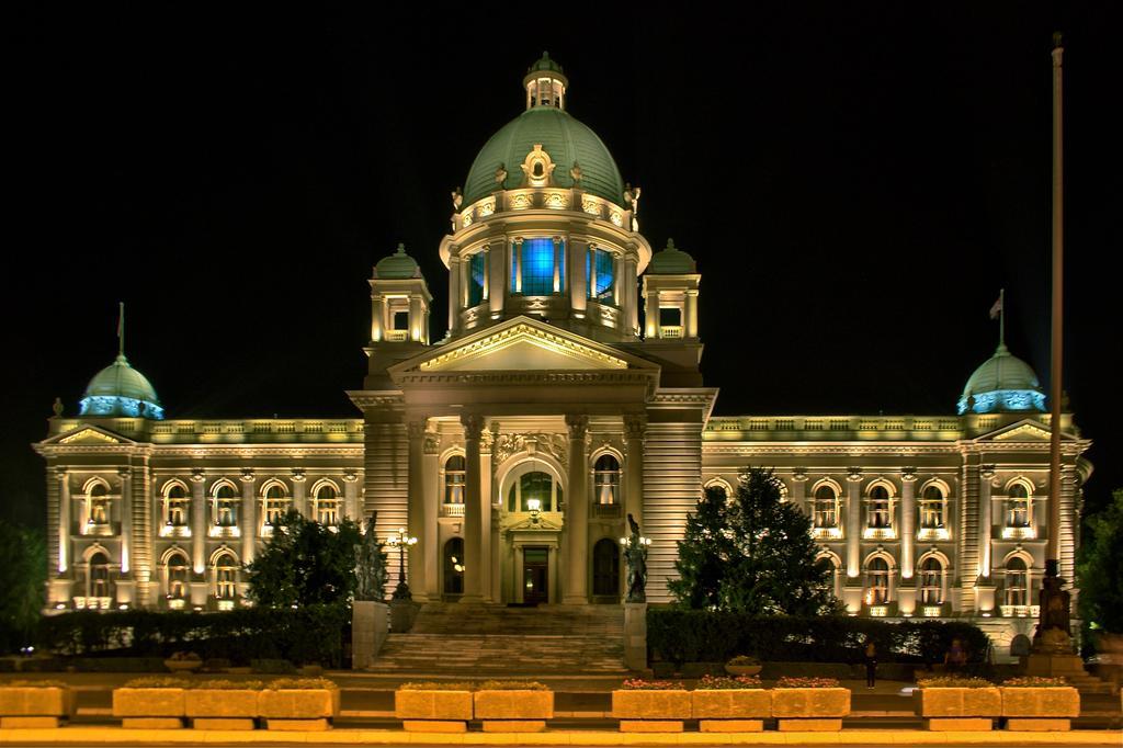 Dominic Smart & Luxury Suites - Parliament Belgrade Exterior photo